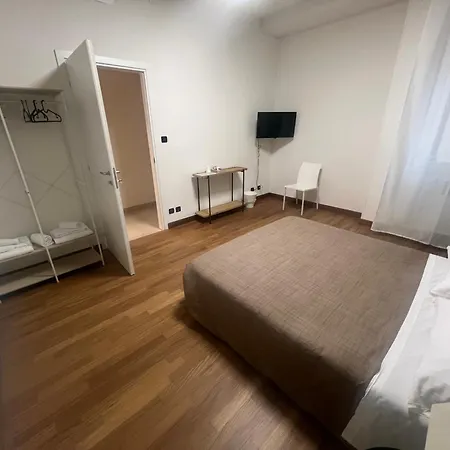 Manaroomsmarconi Guest house 3*