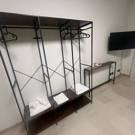 게스트하우스 Manaroomsmarconi 볼로냐