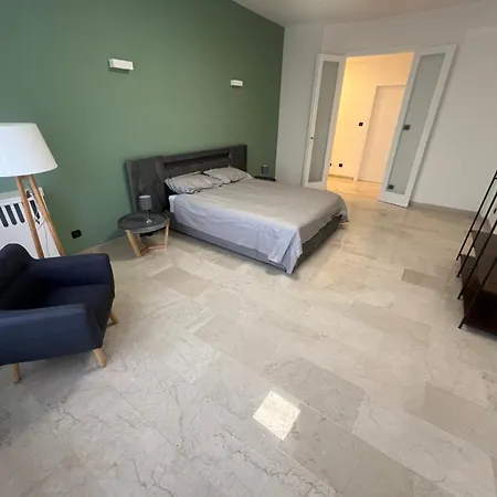 Manaroomsmarconi 게스트하우스 볼로냐