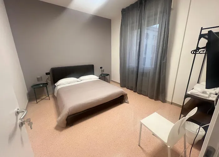 Manaroomsmarconi Bologna