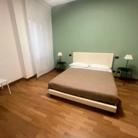 Manaroomsmarconi Gasthuis Bologna