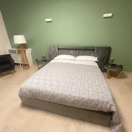 Manaroomsmarconi Gasthuis Bologna